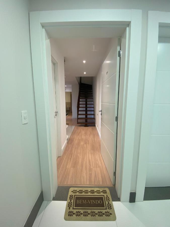 Duplex Novo, Com 02 Suites, Para 06 Pessoas, E 02 Vagas De Garagem Canela Buitenkant foto