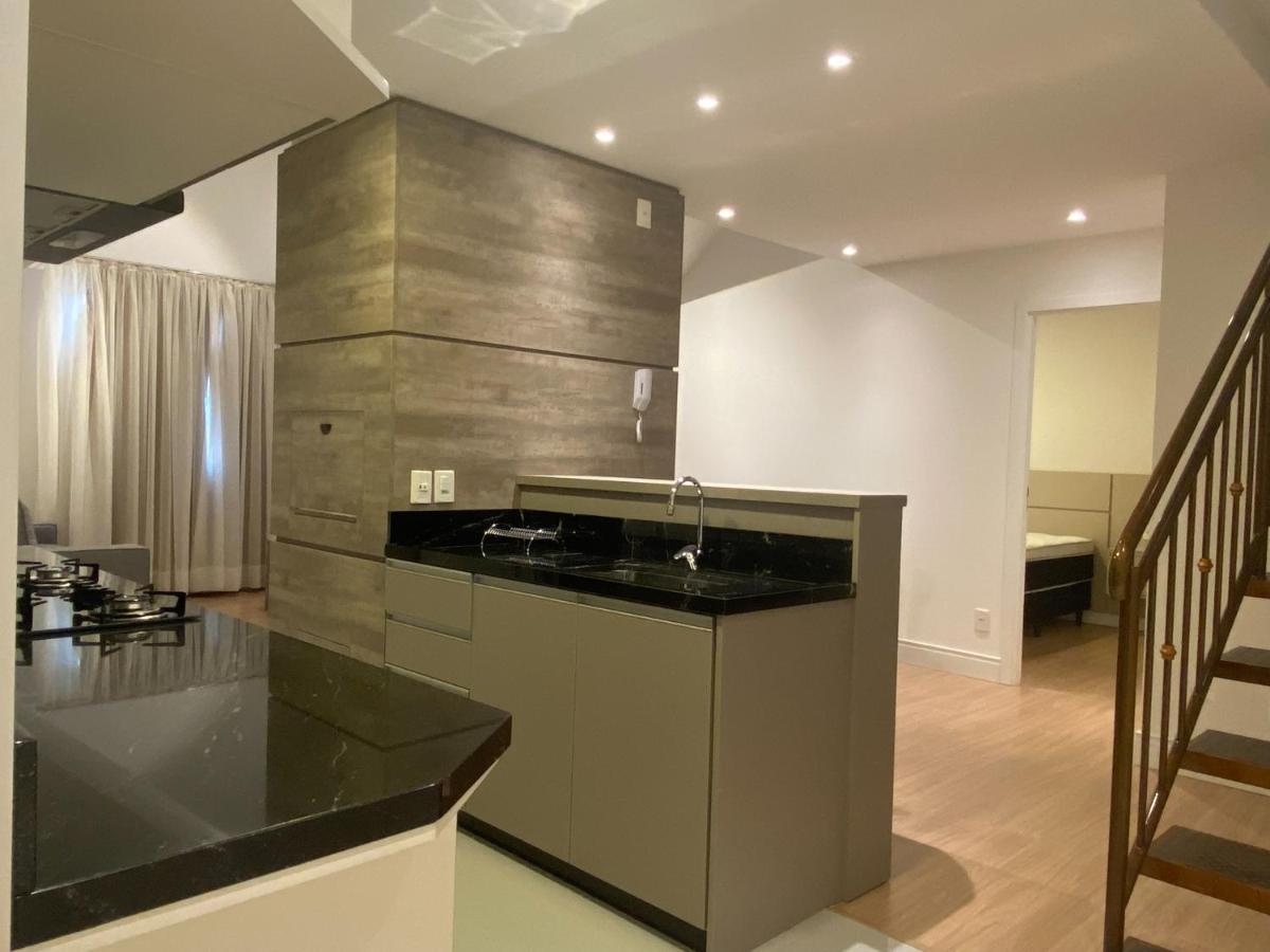 Duplex Novo, Com 02 Suites, Para 06 Pessoas, E 02 Vagas De Garagem Canela Buitenkant foto